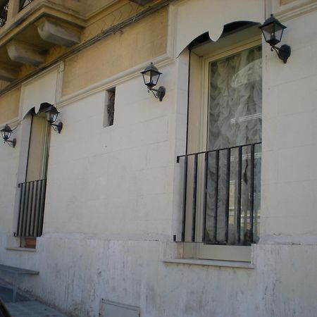 B&B Degli Ottimati เรจโจ ดี คาลาเบีย ภายนอก รูปภาพ