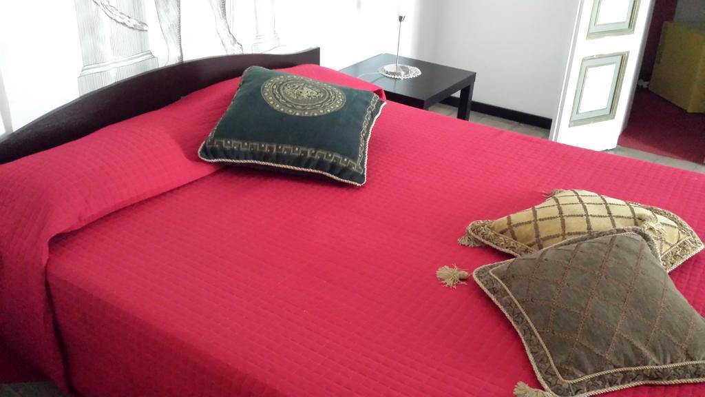 B&B Degli Ottimati เรจโจ ดี คาลาเบีย ห้อง รูปภาพ